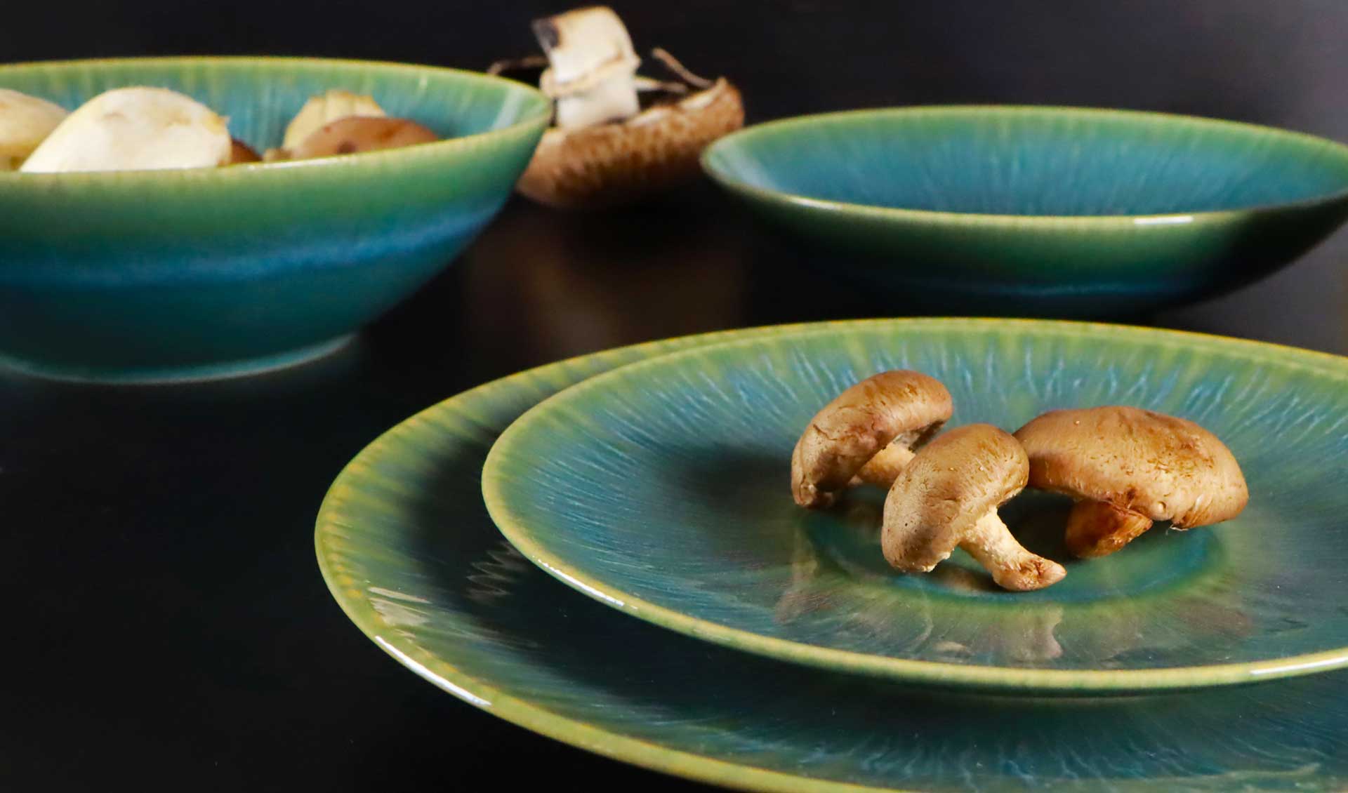 Agata Esmeralda: Sophistication and Sustainability in Stoneware