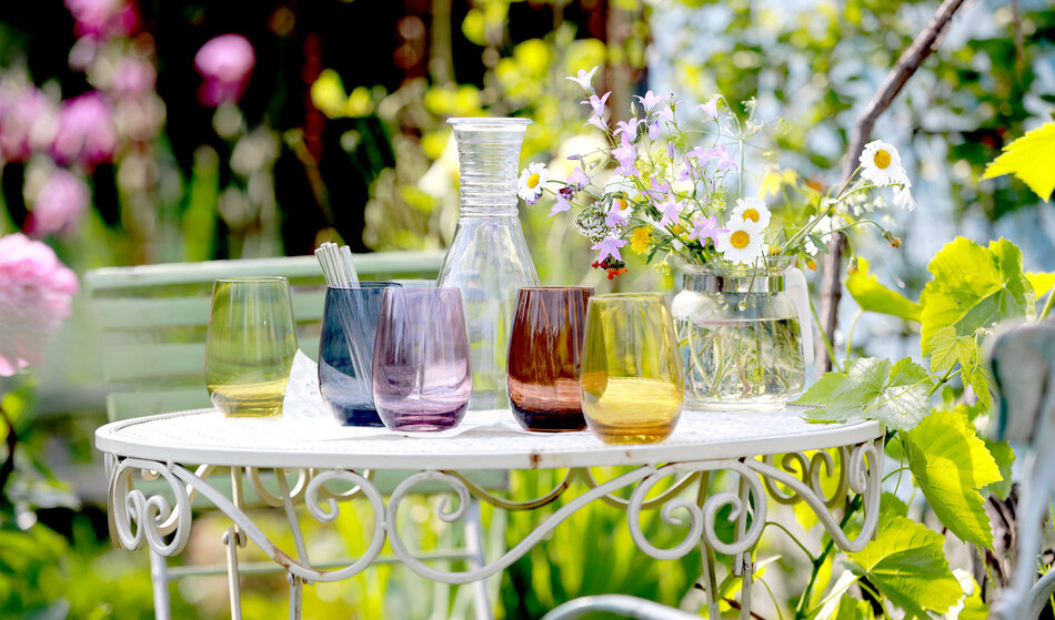 Elements: The right colour for every toast