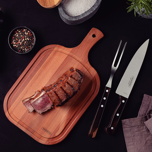 Kit churrasco 3 peças, aço inox, cabos polywood castanho, tábua de madeira 44x30cm, laváveis máquina