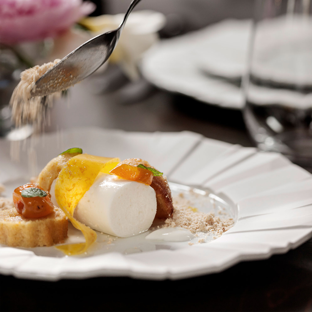 Matrix Dessert Plate, 27 cm, Glazed Porcelain - Vista Alegre - 5601266284934