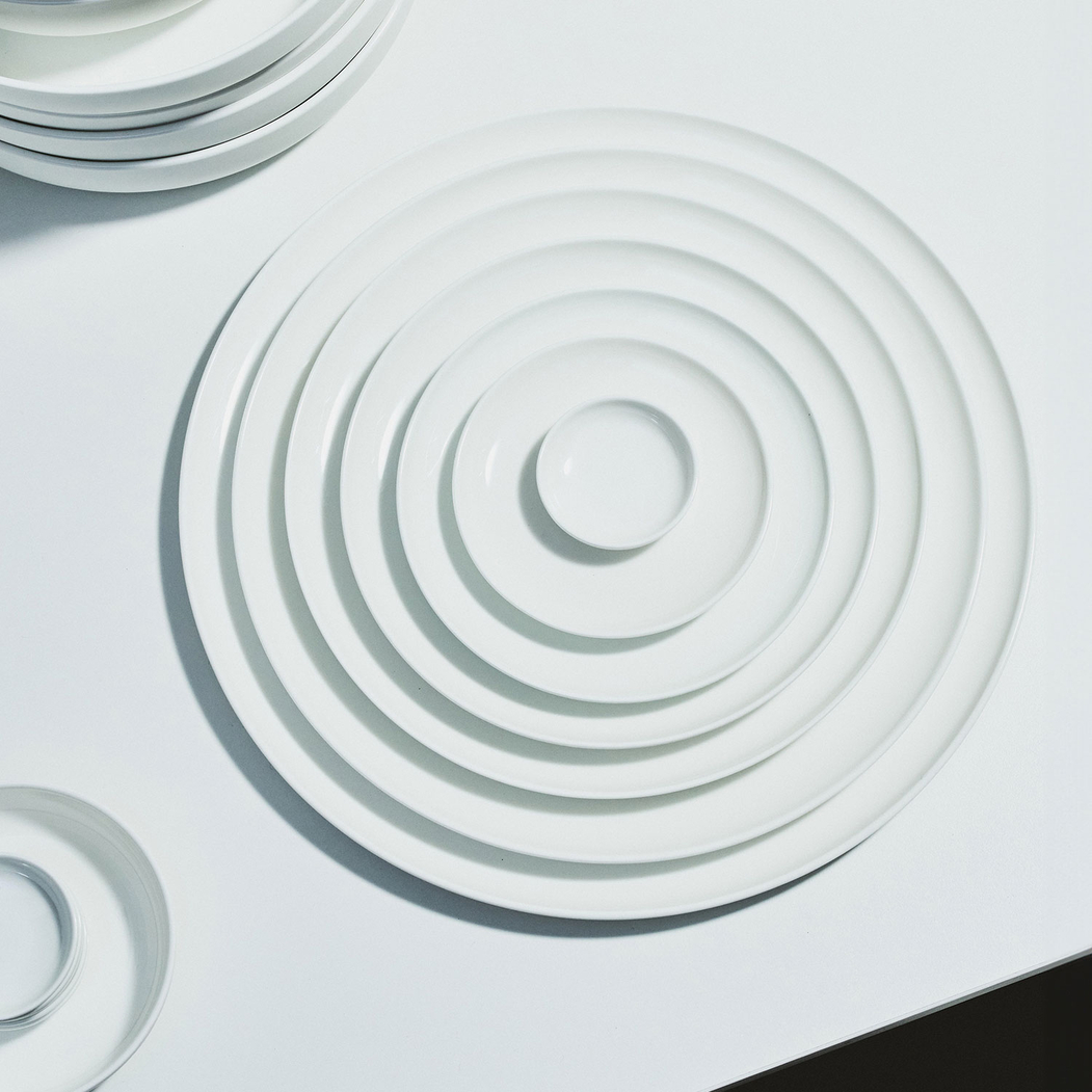 20cm Base Dinnerware Flat Plate by Piet Boon, Bone China Porcelain - Serax - 5420000717275