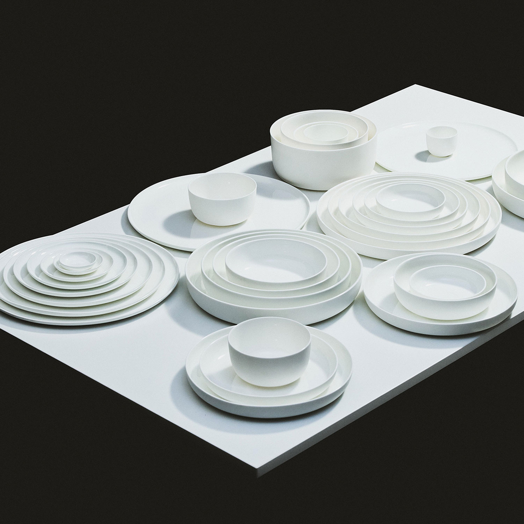 24cm Flat Plate Base Dinnerware by Piet Boon, Bone China Porcelain - Serax - 5420000707085