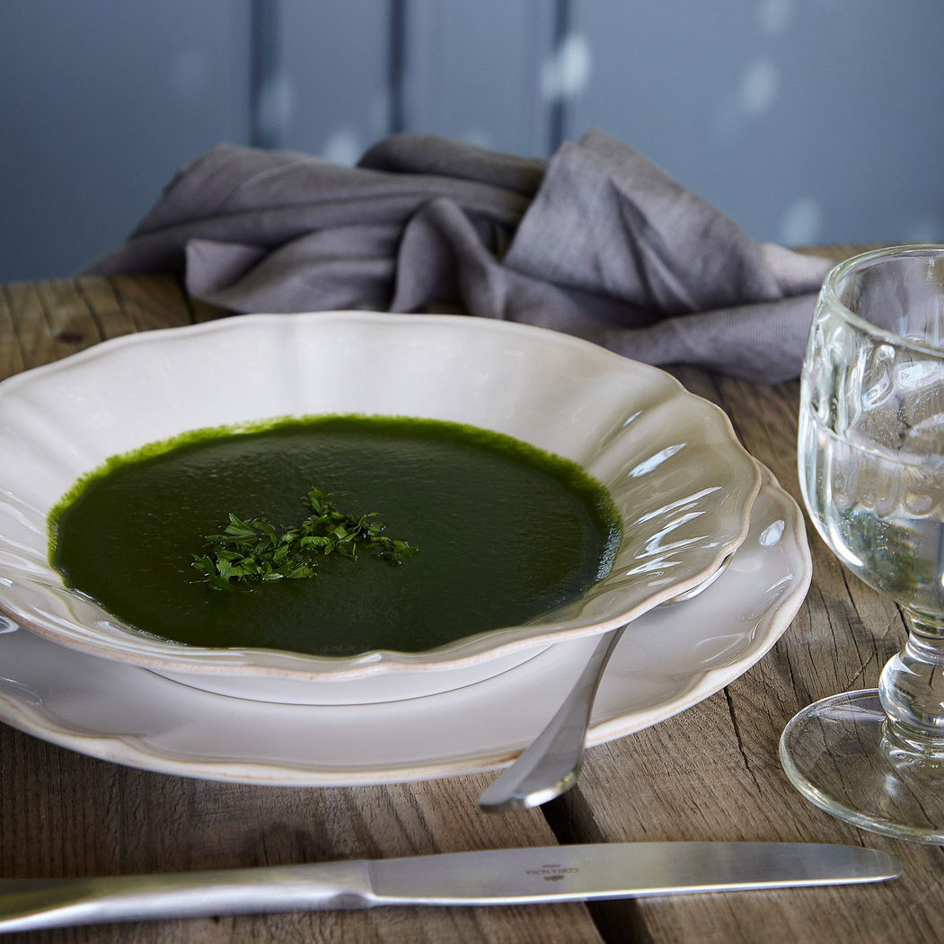 Alentejo deep plate 24.5 cm, white stoneware with hand-painted wavy rims - Costa Nova - 5606739930127