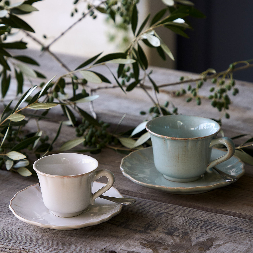 Chávena e pires de café Alentejo 90ml, grés branco com rebordos ondulados pintados à mão - Costa Nova - 5602737106915