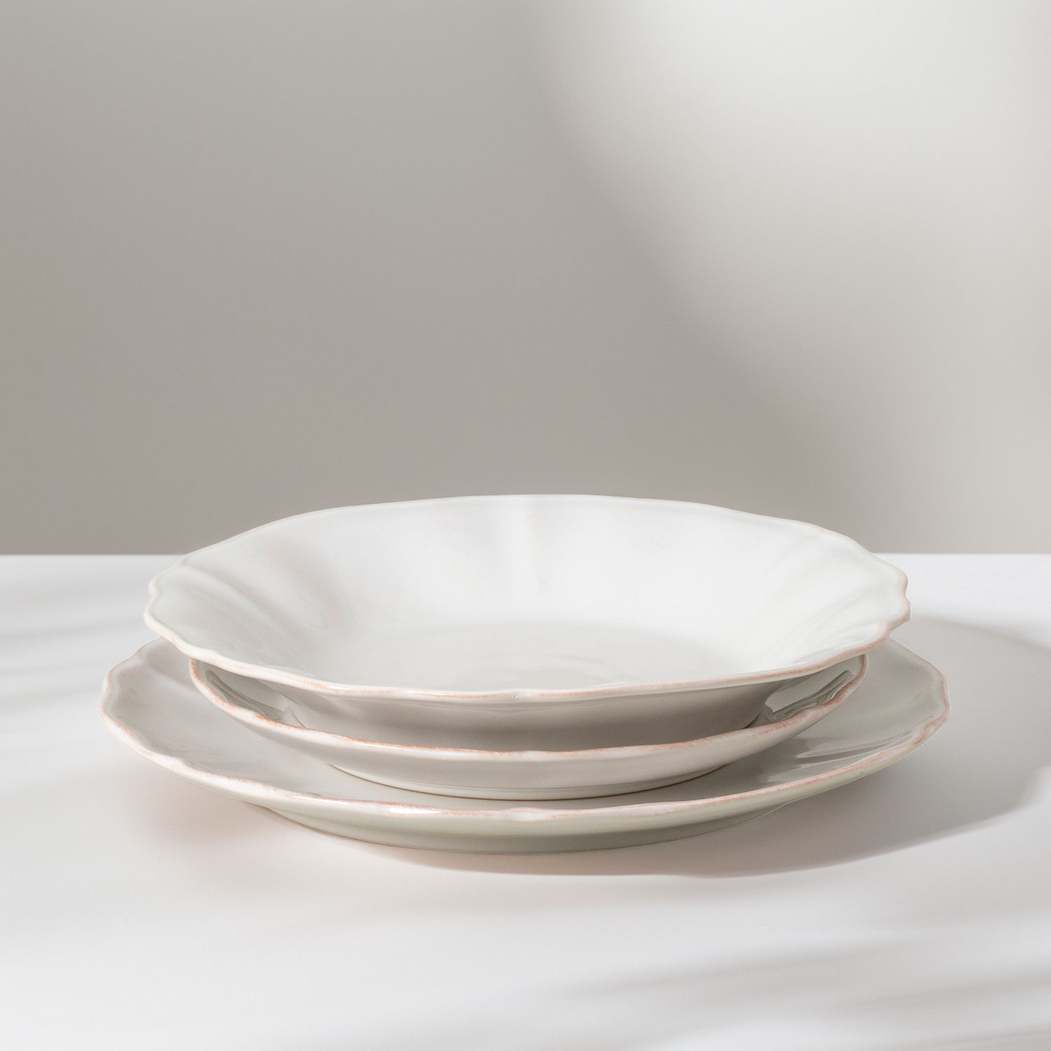 Set de 12 Peças de mesa Alentejo, grés fino branco com rebordos ondulados pintados à mão - Costa Nova - 5602737107165