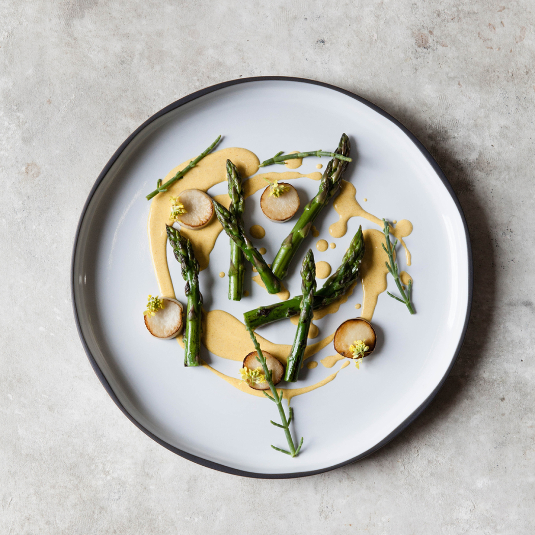 Prato raso Caractère 28cm - Revol - 3198246526969